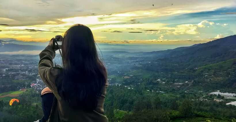 Jakarta: Paragliding on Top Mountain & Tea Plantation - Breaking Down the Itinerary