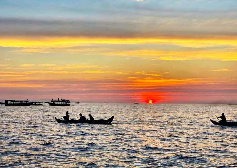 Kampong Phluk Floating Village: Private Sunset Tour - Deep Dive into the Experience