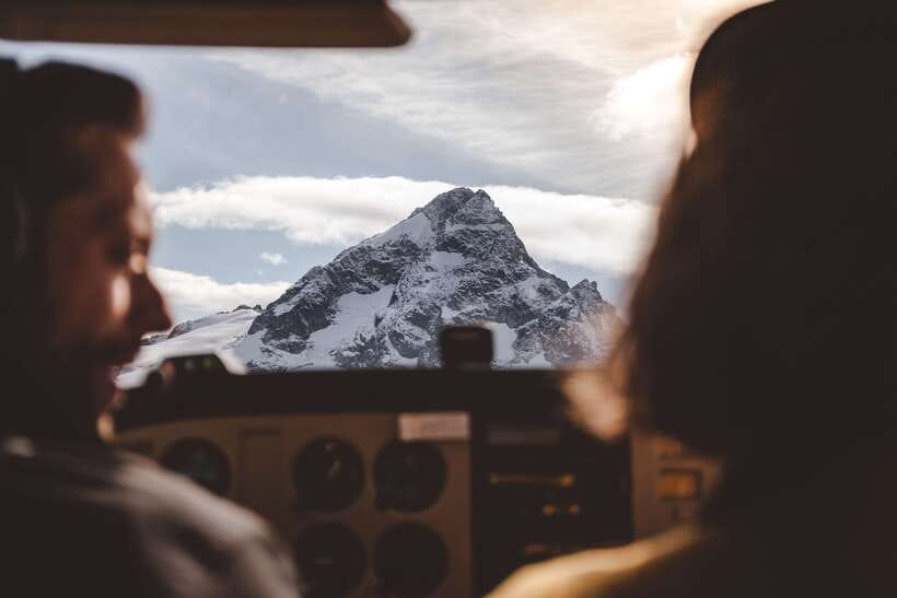 Kathmandu: Mount Everest Scenic mountain flights 1 hour - The Itinerary: From Hotel to Skyline and Back