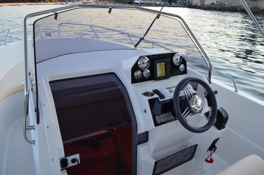 Krk: Rent a boat Atlantic 670 open 410kk - Discovering Croatia from the Water: An Overview