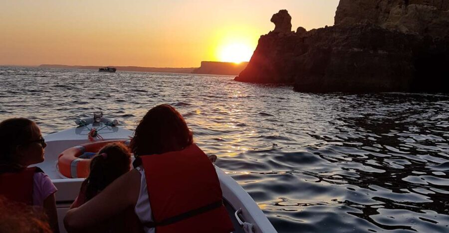 Lagos: Guided Ponta da Piedade Sunset Boat Tour - What To Expect: Practical Details