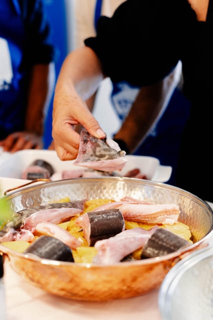 Lagos: Market Tour and Cataplana Cooking Class - Why Travelers Love This Tour