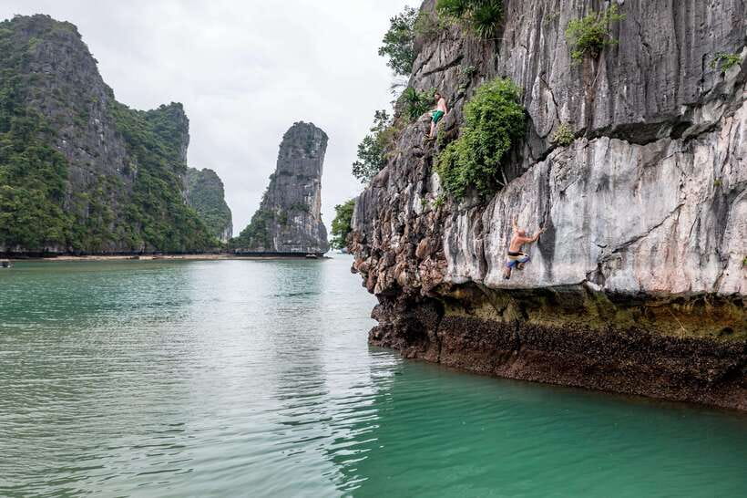 Lan Ha Bay: Deep Water Soloing Tour - Itinerary and Experience