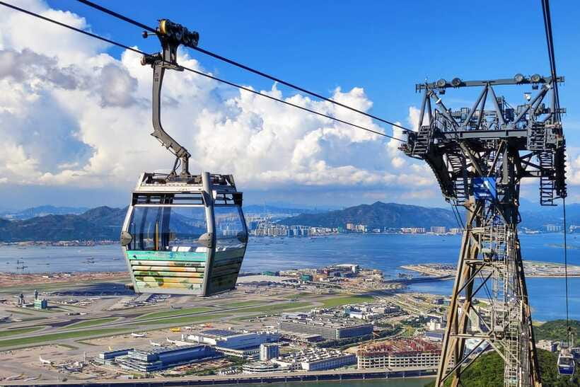 Lantau Island Day Trip - landmarks visit - Transportation and Group Experience