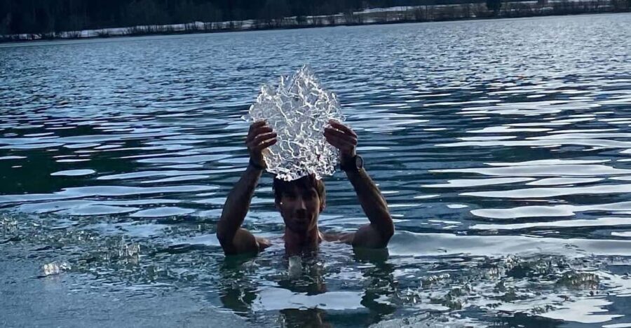 Leave your comfort Zone: Ice bathing in the mountain lake - The Benefits and Why It’s Worth It