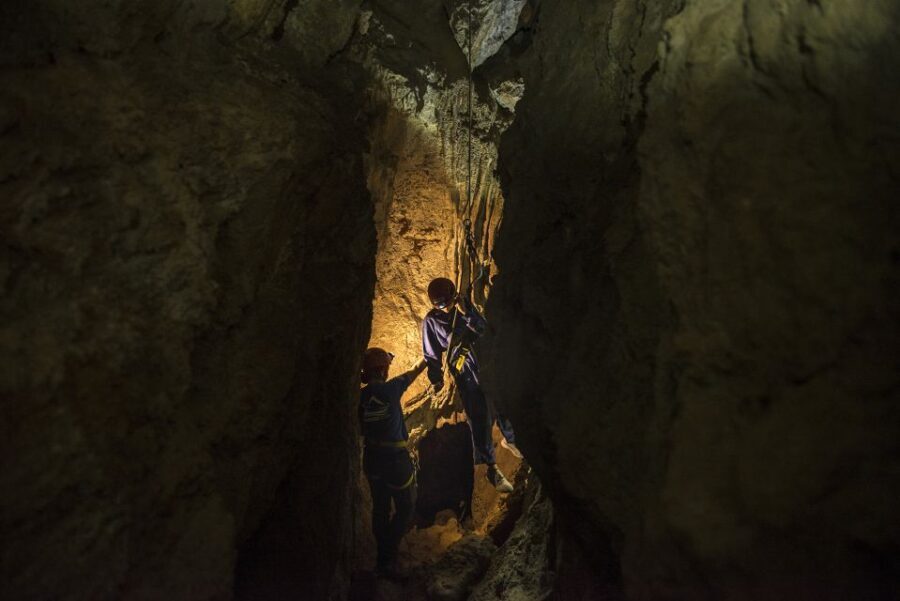 Lisbon: Caving in Arrábida Natural Park, Setubal, Sesimbra - The Cave Systems and What to Expect