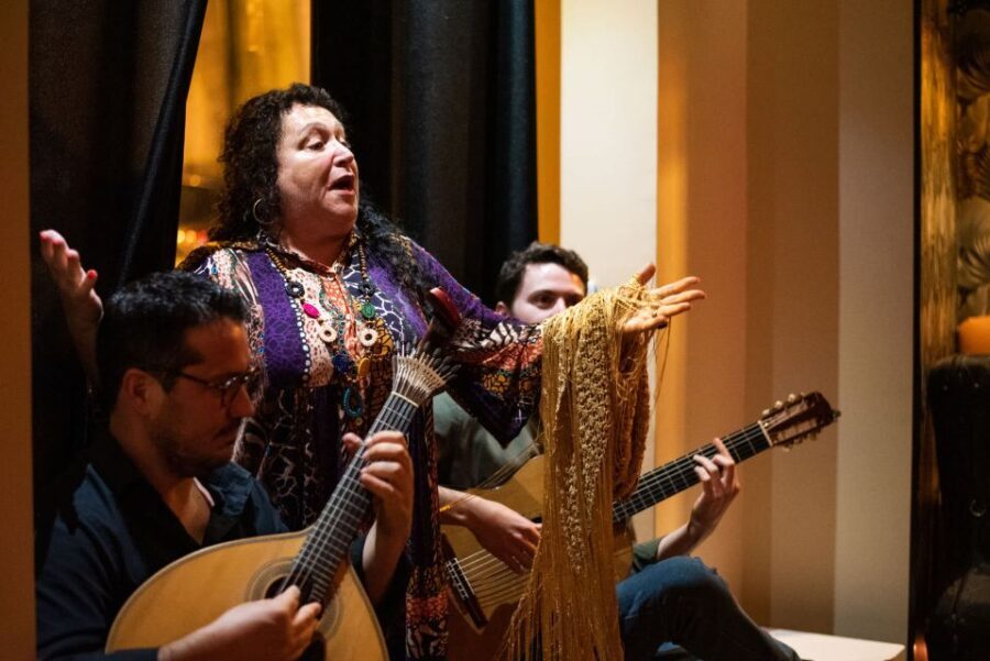 Lisbon: Fado & Food Tour with Live Show & Traditional Dinner - Key Points