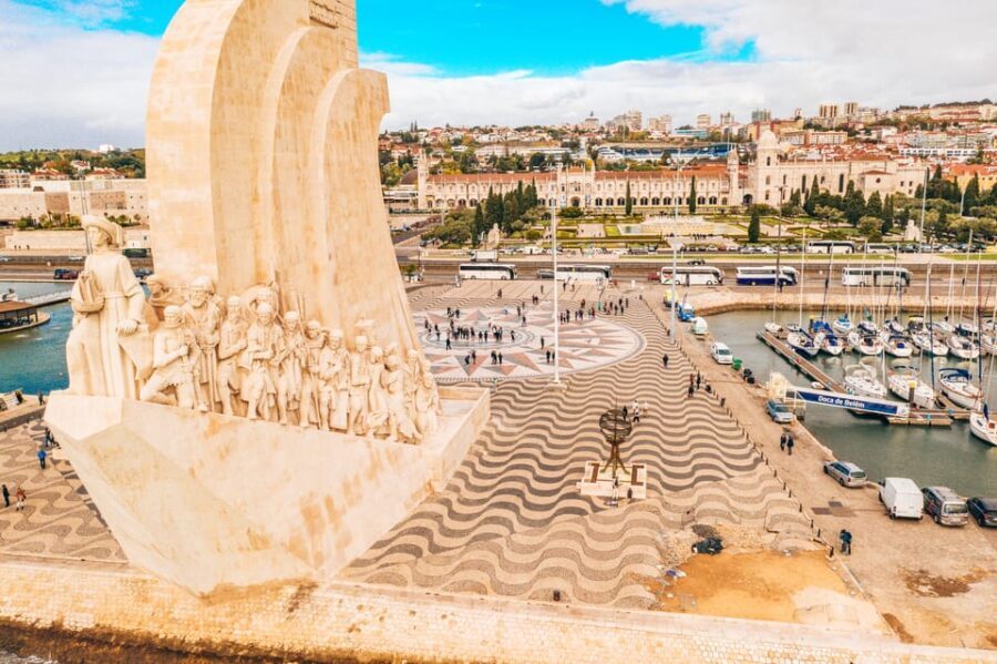 LISBON GRAND EXPERIENCE Tuktuk Tour in German - What to Expect on the Tour