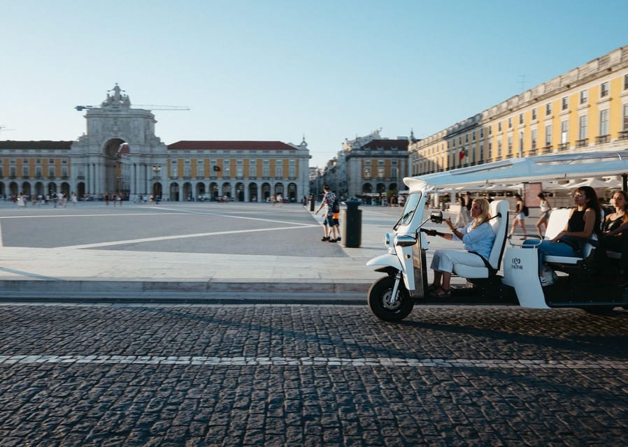 Lisbon: Private Christmas Lights Tour by Eco Tuk Tuk - The Benefits of Guided, Private Travel