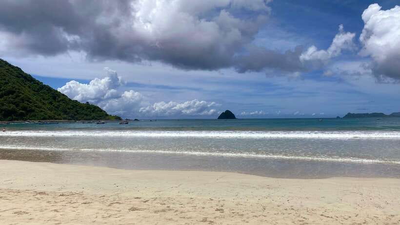 Lombok : Privat Tour Sasak Culture, Nuture & South Beach - The Days Flow