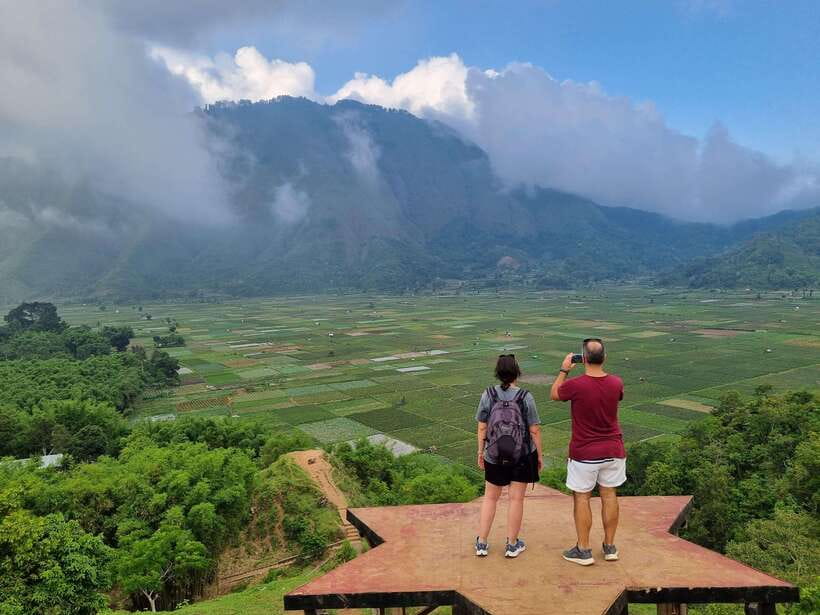 Lombok: Waterfalls, Sasak Village, Rice Field & Selong Hill - Exploring the Lush Rice Terraces of Senaru
