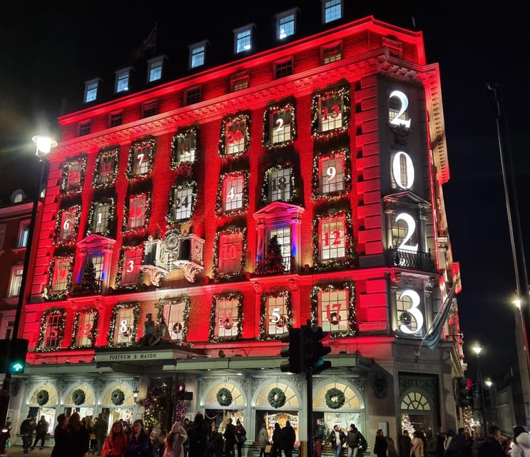 London: Christmas Lights Guided Walking Tour - The Itinerary: What to Expect from Start to Finish
