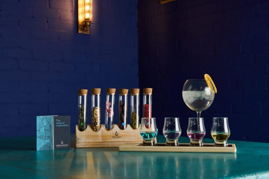 London: Gin Tasting & Masterclass - Why This Tour Works Well