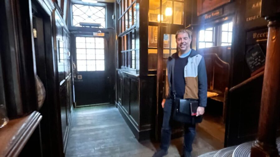 London: Historic Pub Walking Tour for Small Groups - The Itinerary in Detail
