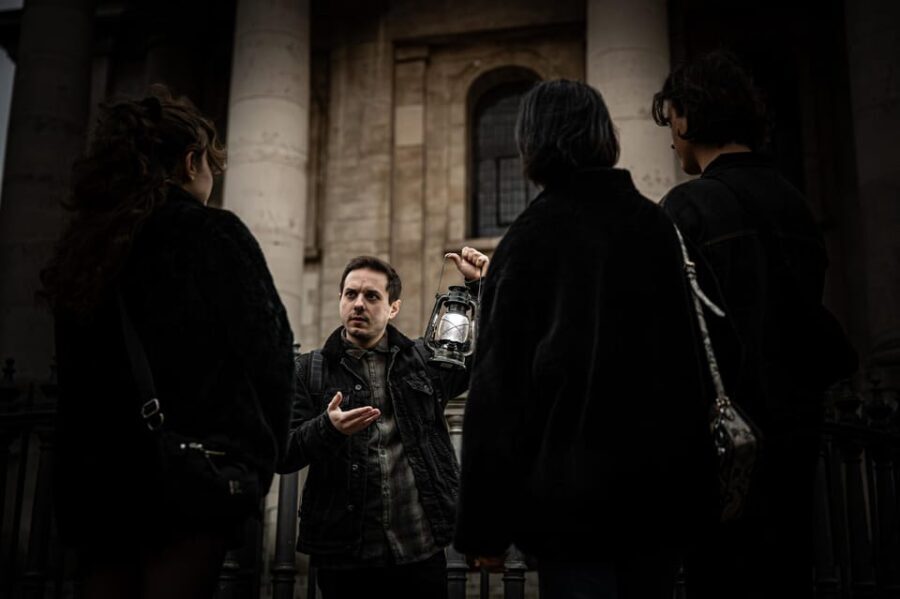 London: Interactive Jack the Ripper Walking Tour - Practical Tips for Participants