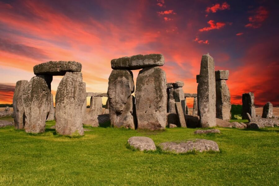 London: Stonehenge, Cotswolds, and Bath Private Day Trip - What Makes This Tour Stand Out?