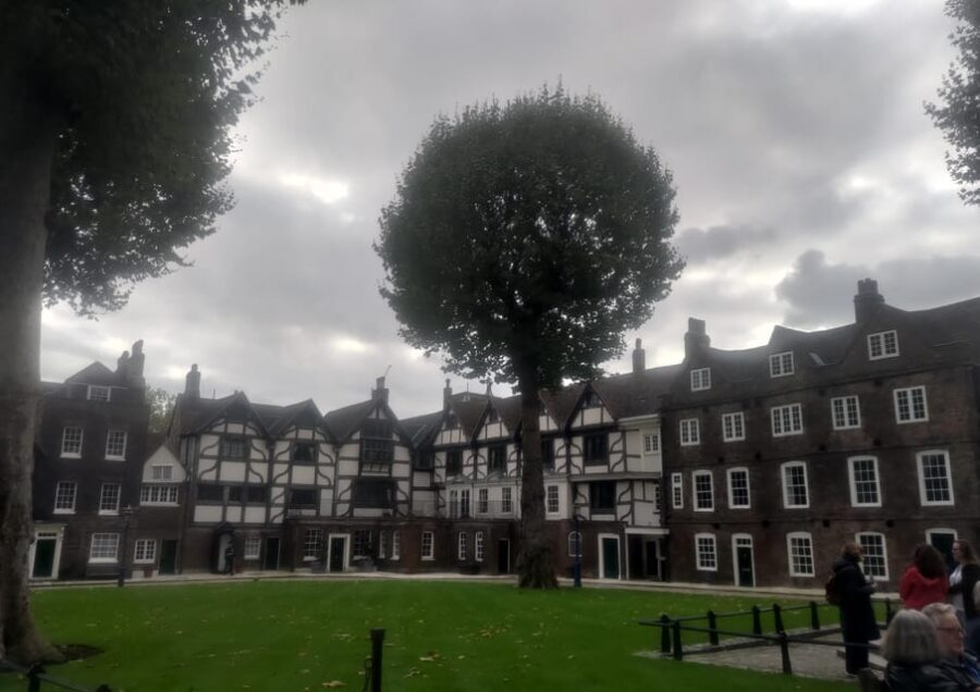 London: Tower of London and Tower Bridge Private Tour - What You Can Expect from This Tour