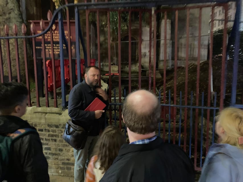 London's Ghosts & Gruesome Past Nighttime Walking Tour - Who Should Consider This Tour?