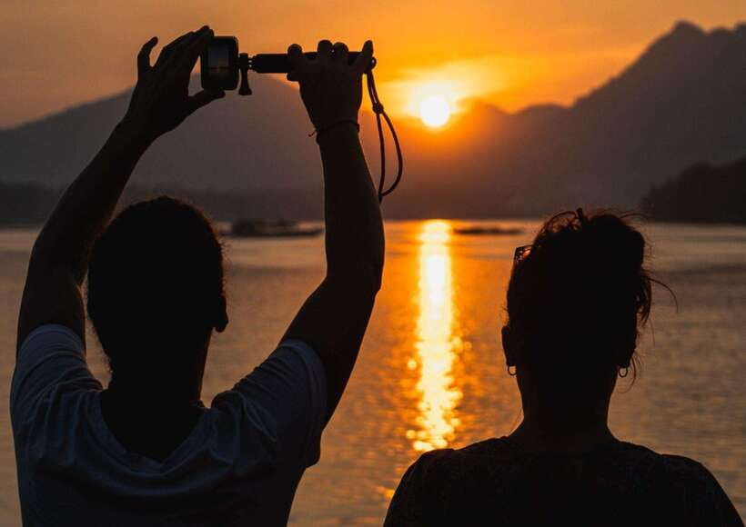 Luang Prabang: Mekong River Sunset & Lao Tasting Dinner - A Well-Balanced Experience