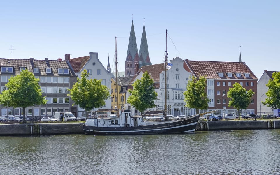 Lübeck: Express Walk with a Local - What to Expect During the Tour
