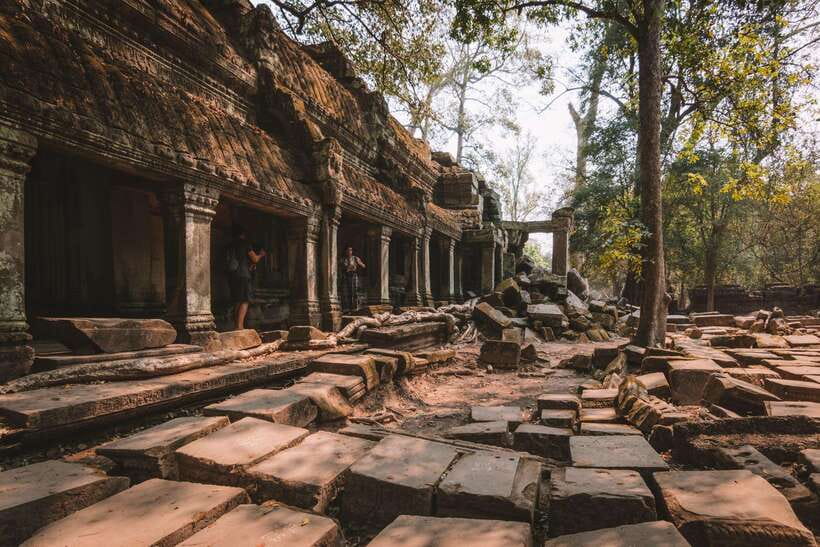 Mad Monkey Siem Reap Sunrise Angkor Wat Temple Tour - The Practicalities: Transportation, Cost, and Comfort