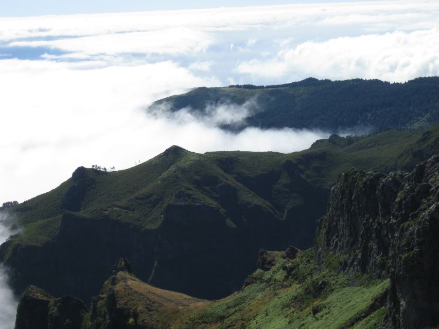 Madeira: Full-Day Pico Ruivo / Achada do Teixeira Walk - What’s Included and What You’ll Need