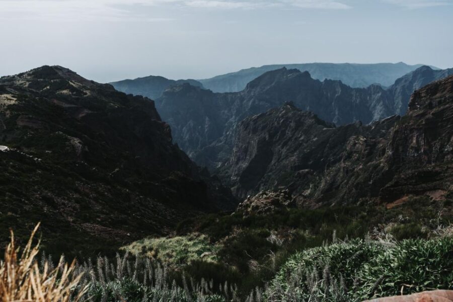 Madeira: Small group East tour ( Pico Arieiro , Santana) - Discovering the Laurisilva Forest and Ribeiro Frio
