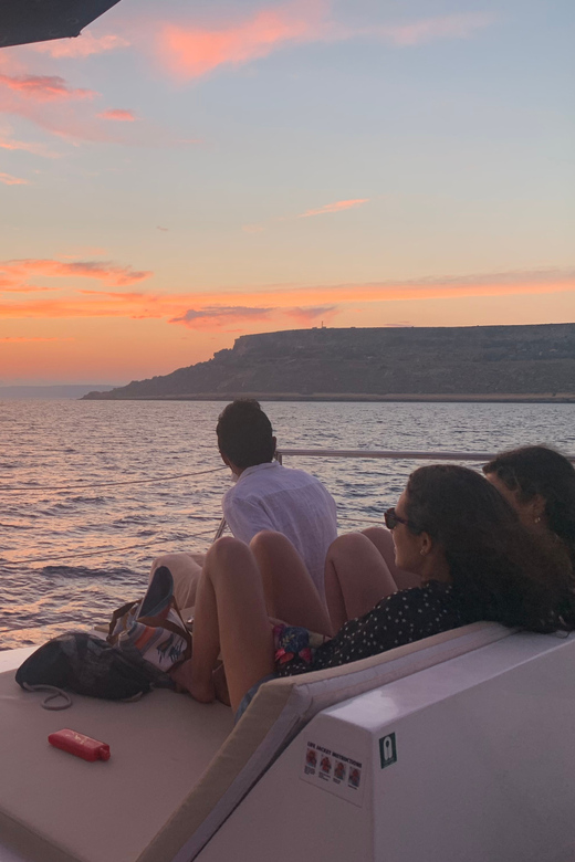 Malta: Blue Lagoon Evening Catamaran Cruise - Why Choose This Tour?