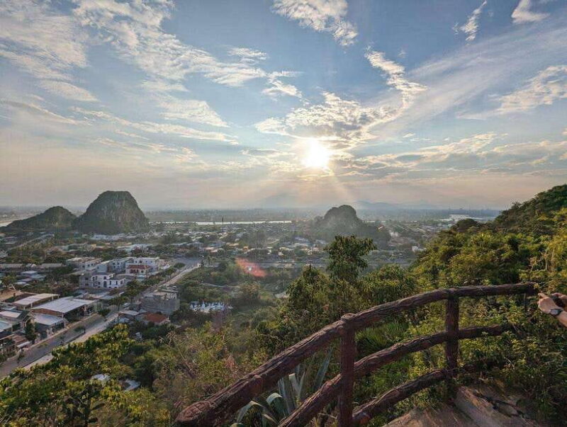Marble Mountains & Hoi an City Tour With River Lantern - Key Points