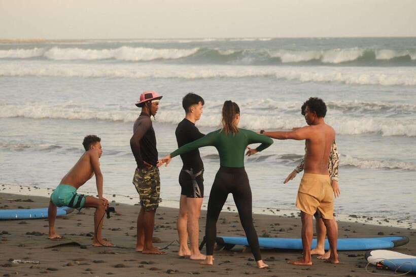 Medewi: Surf Group Lesson for Beginner & Intermediate - A Closer Look at the Medewi Surf Group Lesson