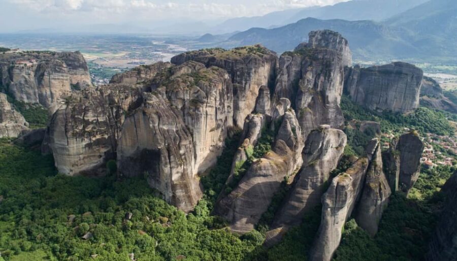 Meteora: Morning Monasteries Tour with Photo Stops - Final Thoughts on Value and Suitability