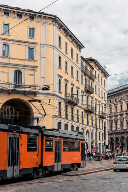Milan: Between Innovation and Eclectic (Porta Nuova & Isola) - Architectural Marvels of Porta Nuova