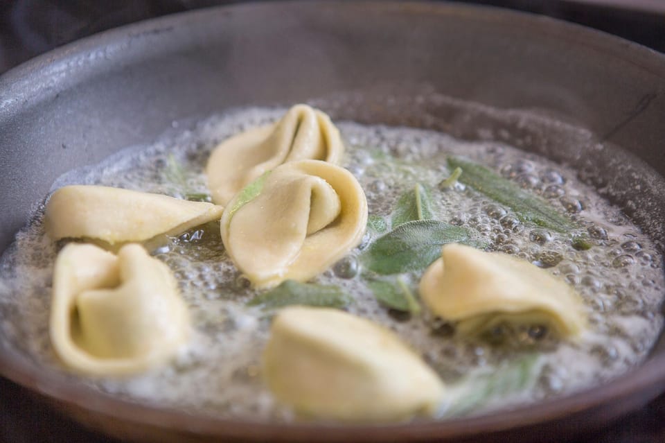 Milan: Pasta and Tiramisu Cooking Class With Local Chef - What to Expect: A Deep Dive into the Culinary Experience