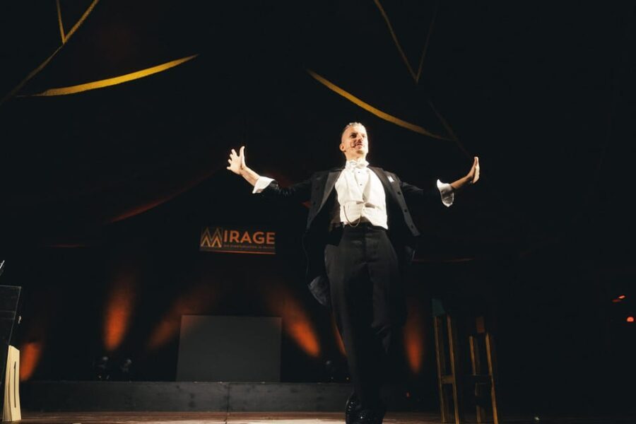 Mirage Vienna: Magic Royal - The magic dinner show with Wolfgang Moser - Who Would Love This Experience?