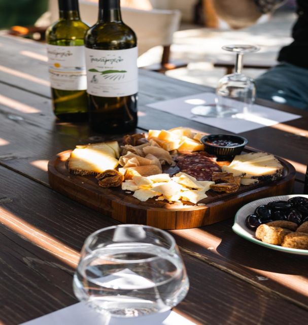Naxos: Private E-Bike Tour with Wine Tasting Inland Methexis - Why This Tour Works for Different Travelers
