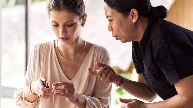 Near Ubud: Exclusive John Hardy Jewelry Master Class - Analyzing the Value