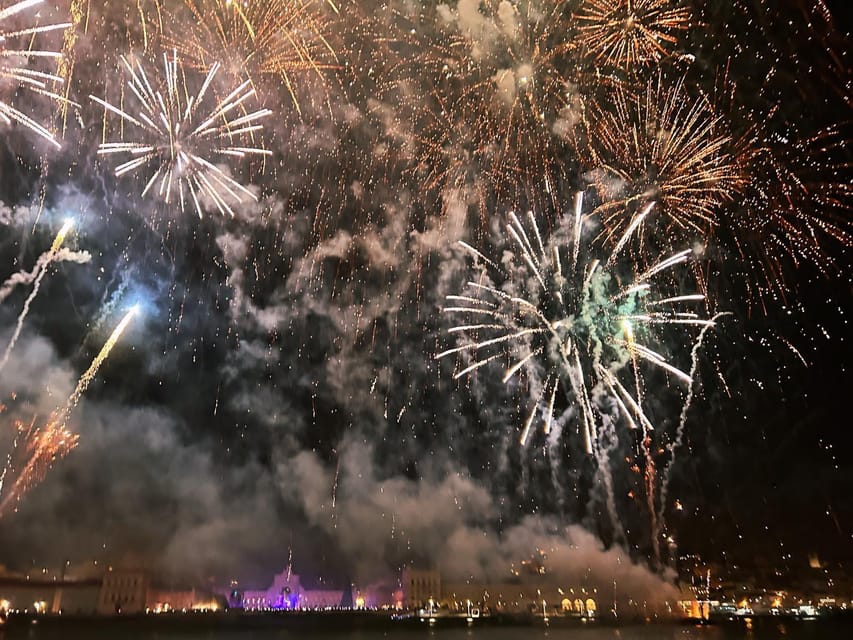 New Year Lisbon Sailing with Fireworks - The Itinerary in Detail