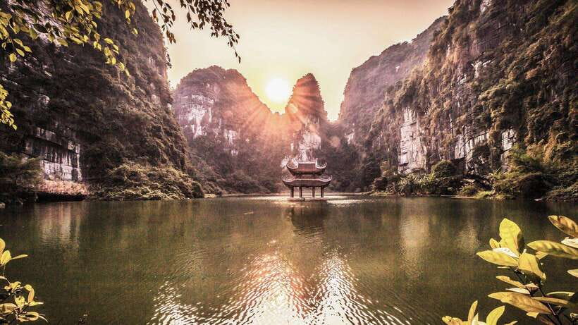 Ninh Binh: Bai Dinh, Trang An, Mua Cave Day Tour From Ha Noi - Itinerary Highlights