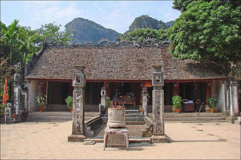 Ninh Binh: Hoa Lu, Trang An, and Mua Cave Day Tour - Itinerary Highlights