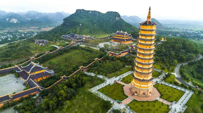 Ninh Binh : Mua Cave, Bai Dinh Pagoda, and Trang An Day Tour - Itinerary Highlights