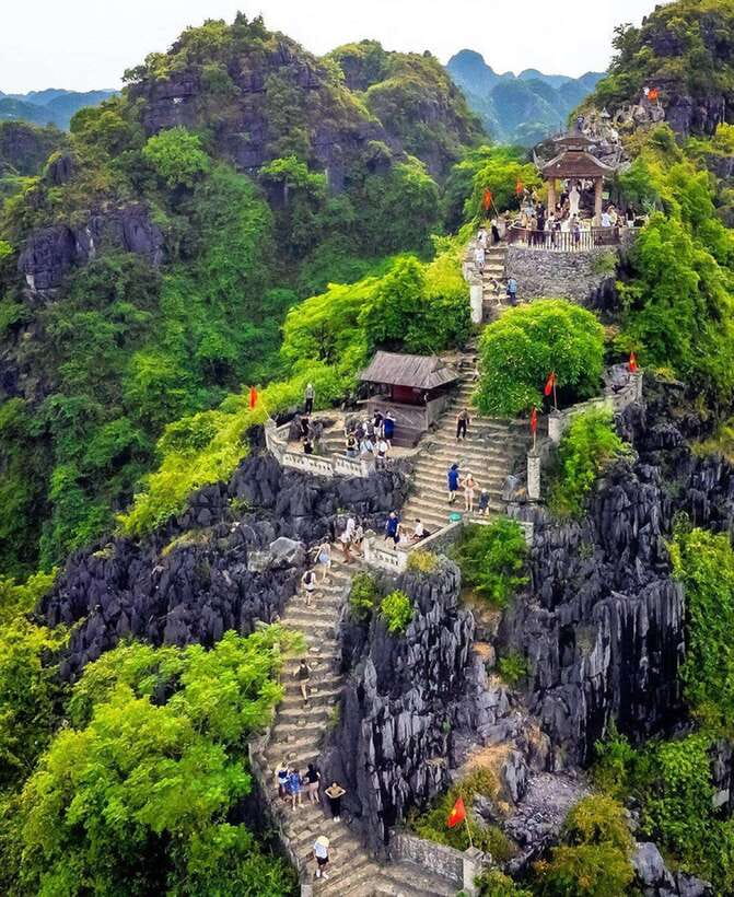 NinhBinh: Hoa Lu, Bich Dong, Trang An & Mua Cave Small Group - Itinerary Details