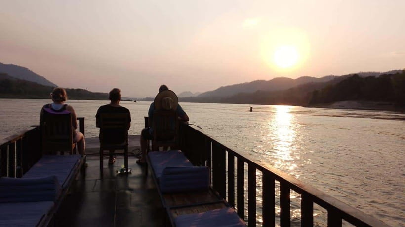 Nong Khiaw to Luang Prabang, Mekong & Nam Ou River Cruise - Transport, Timing, and Group Dynamics