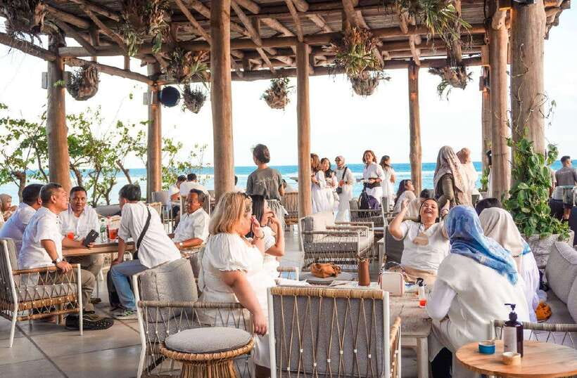 Nusa Dua: Canna Beachfront Access with F&B - How the Day Unfolds at Canna Bali