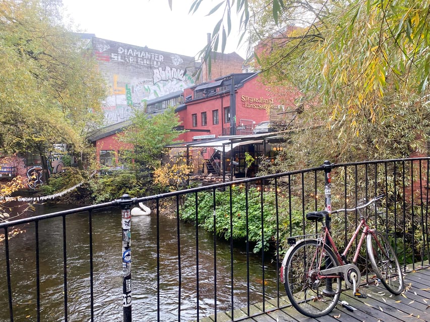 Off the Beaten Track On Foot: Oslos Historic & Trendy East - What Makes This Tour Stand Out?