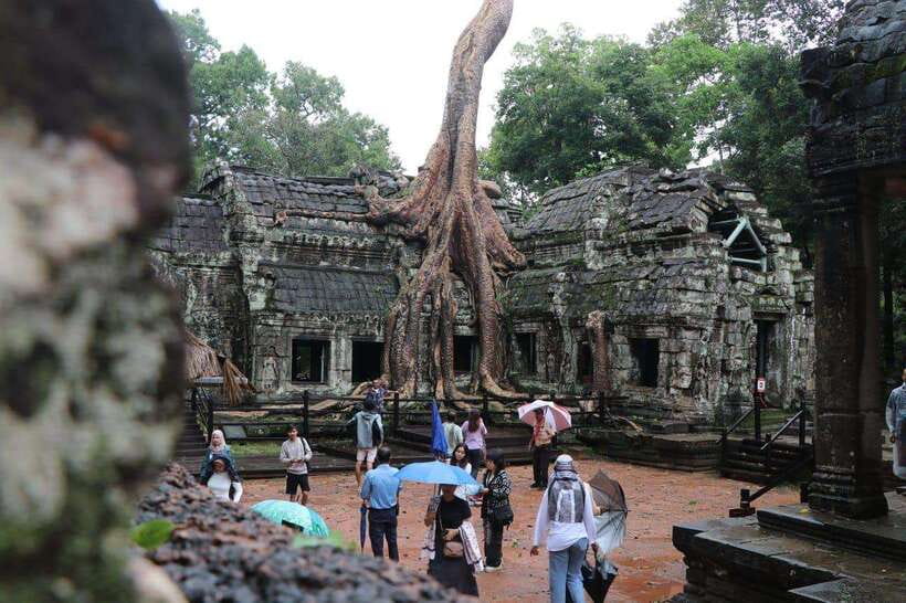 One day with a Portuguese-speaking guide to the temples of Angkor. - Why This Tour Works for You