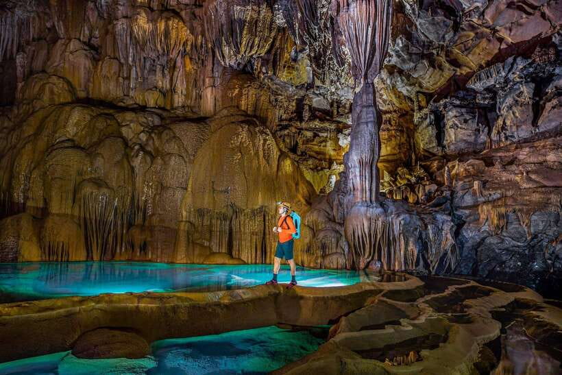Paradise Cave and Phong Nha Cave Day Trip - Itinerary and Highlights