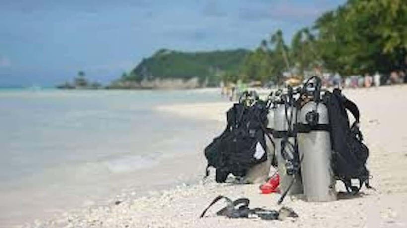 Phi Phi : Try Scuba Diving From Beach for Beginners