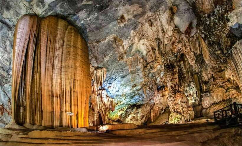 Phong Nha 1 Day Tour: Paradise Cave - Dark Cave - Highlights of Paradise Cave