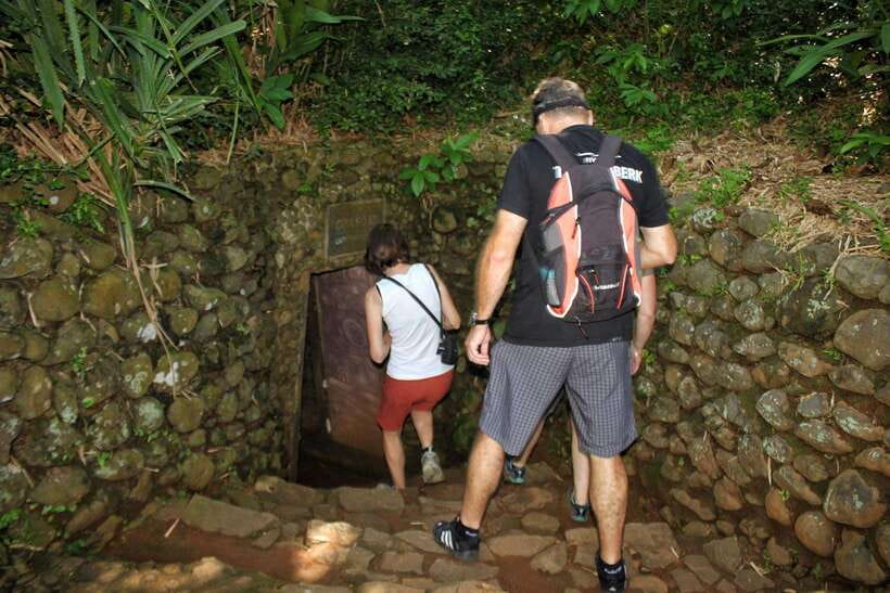 Phong Nha/Dong Hoi: DMZ Quang Tri, Vinh Moc Tunnels, Hue - Exploring Vinh Moc Tunnels: A Historical Insight