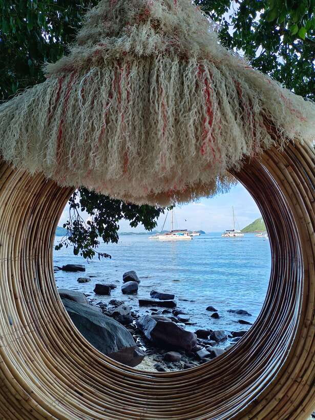 Phuket: Sea Trip Around the Islands - Boat and Capacity